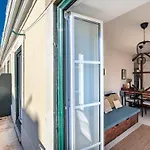 Lovely 2 Bed In The Heart Of With Ac By Lisbeyond 公寓