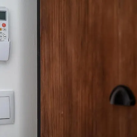 Lovely 2 Bed In The Heart Of With Ac アパート