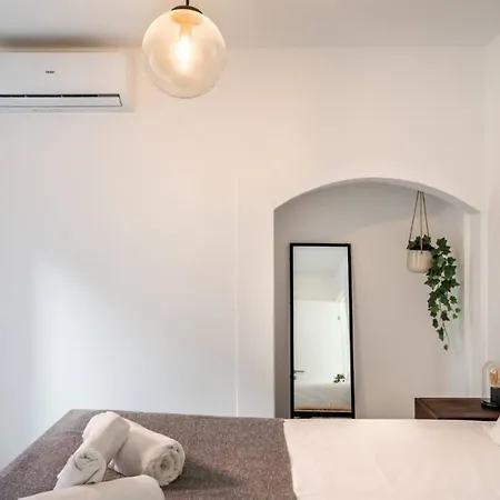 Appartement Lovely 2 Bed In The Heart Of With Ac By Lisbeyond Lisboa