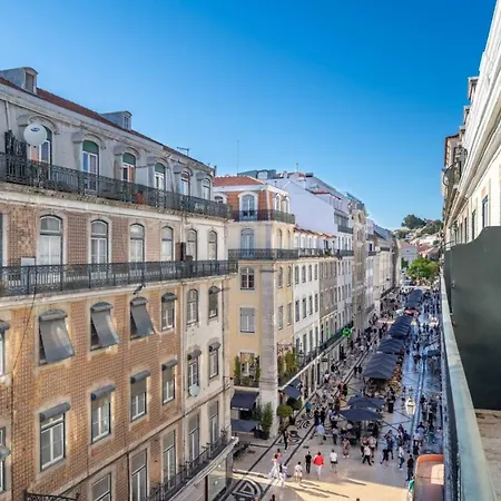 Lovely 2 Bed In The Heart Of With Ac By Lisbeyond Appartement *