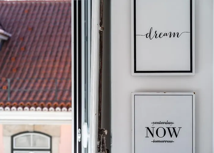 Lovely 2 Bed In The Heart Of With Ac By Lisbeyond * Lisbon